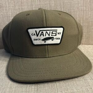 Vans full patch SnapBack cap